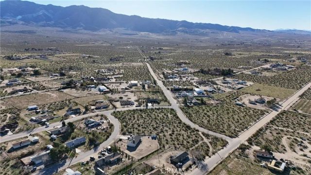 719 Sharon, Lucerne Valley, CA 92356