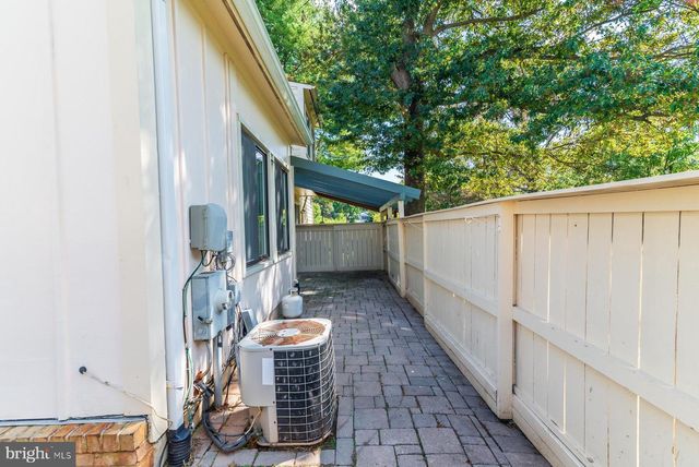 20206 GRAZING WAY, Montgomery Village, MD 20886