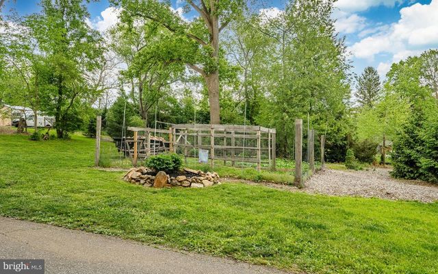 52 ATWATER RD, Chadds Ford, PA 19317