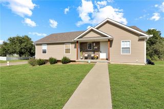 1221 Cherry Street, Warrensburg, MO 64093