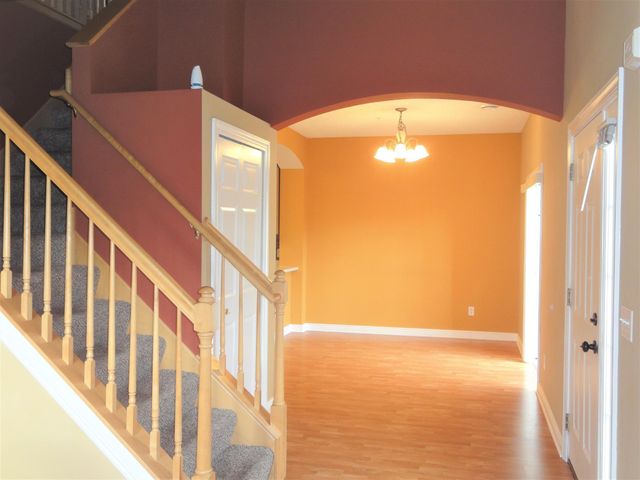 17770 66th Avenue N, Maple Grove, MN 55311