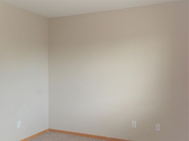 17770 66th Avenue N, Maple Grove, MN 55311