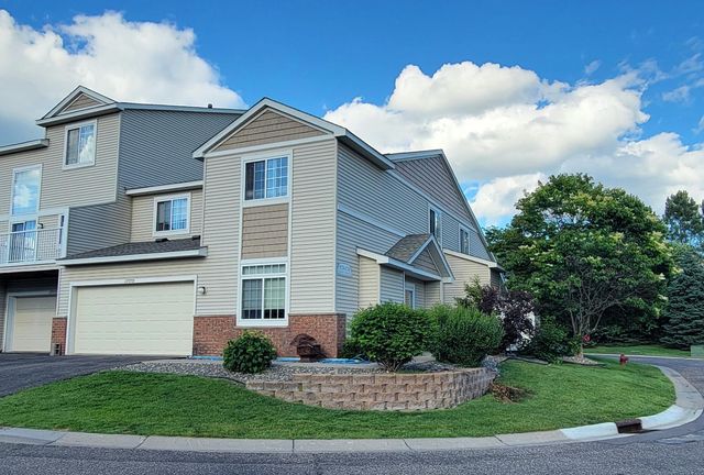 17770 66th Avenue N, Maple Grove, MN 55311
