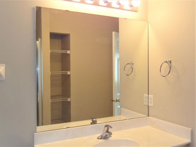 17770 66th Avenue N, Maple Grove, MN 55311