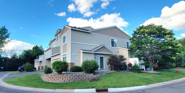 17770 66th Avenue N, Maple Grove, MN 55311