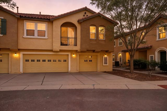 601 Menaul Blvd NE 2106, Albuquerque, NM 87107
