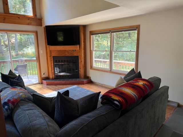 547 Williams Road, Chester, VT 05143