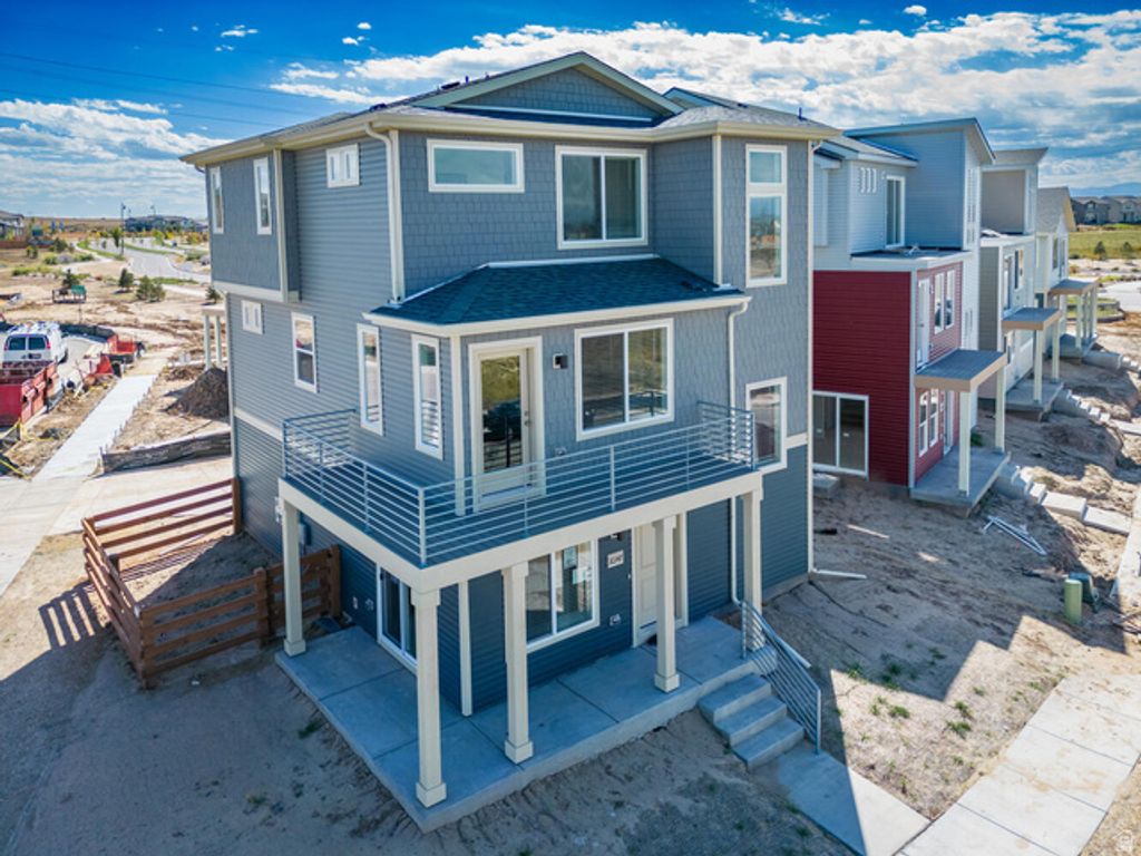 65 N JORDAN RIVER WAY, Saratoga Springs, UT 84045