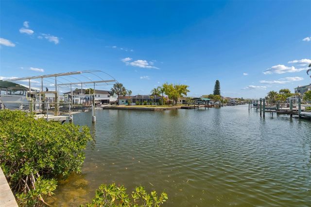 15528 ALLMAND DRIVE, Hudson, FL 34667