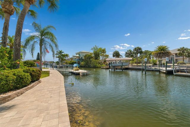 15528 ALLMAND DRIVE, Hudson, FL 34667