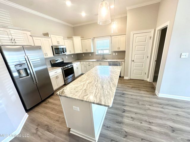2968 Piper Cove, Nesbit, MS 38651