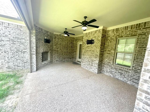 2968 Piper Cove, Nesbit, MS 38651