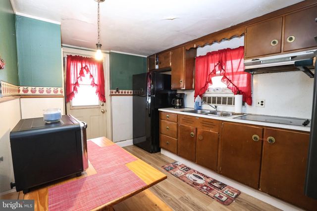 243 PIERCE ST, Pottsville, PA 17901