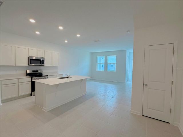 618 POPPY LANE, Dundee, FL 33838