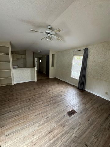 3107 Violet Street, Needville, TX 77461