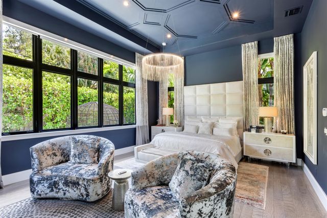 904 NW 2ND Street, Boca Raton, FL 33486
