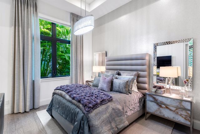 904 NW 2ND Street, Boca Raton, FL 33486