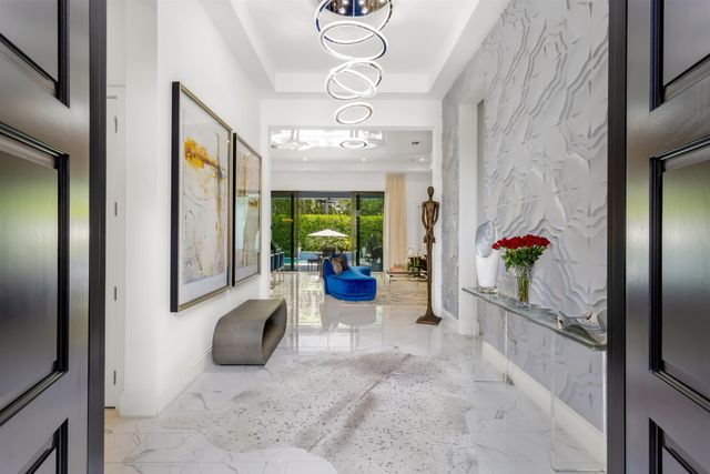 904 NW 2ND Street, Boca Raton, FL 33486