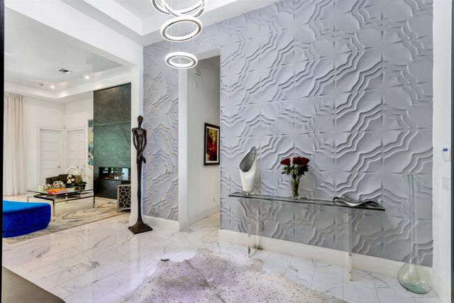 904 NW 2ND Street, Boca Raton, FL 33486