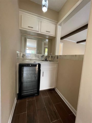 4527 Geneva Dr Drive, Houston, TX 77066