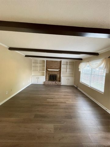 4527 Geneva Dr Drive, Houston, TX 77066