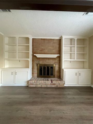4527 Geneva Dr Drive, Houston, TX 77066
