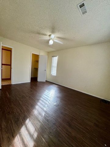 510 N 36th Street, Rogers, AR 72756