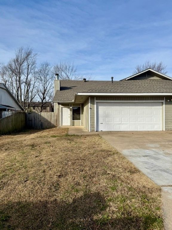 510 N 36th Street, Rogers, AR 72756
