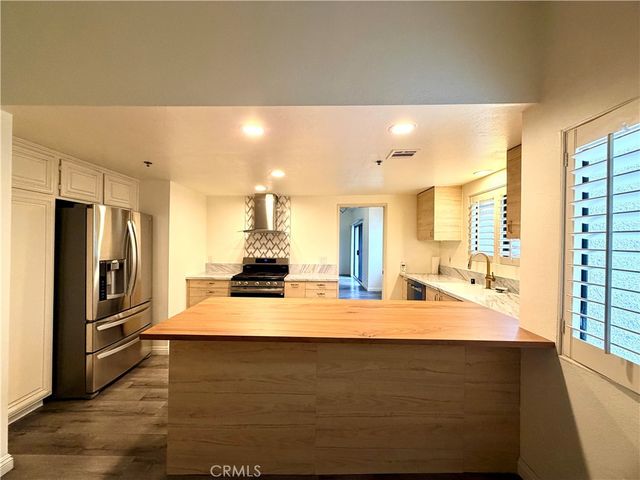 1000 E California Boulevard 301, Pasadena, CA 91106