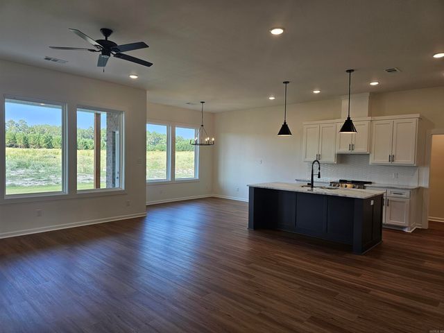 180 Kelton Street, Hensley, AR 72065