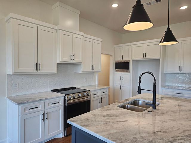 180 Kelton Street, Hensley, AR 72065