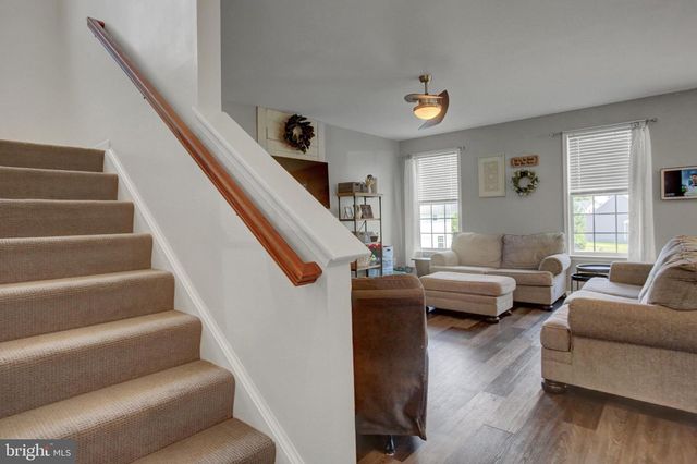 86 EQUESTRIAN DRIVE, Chambersburg, PA 17202