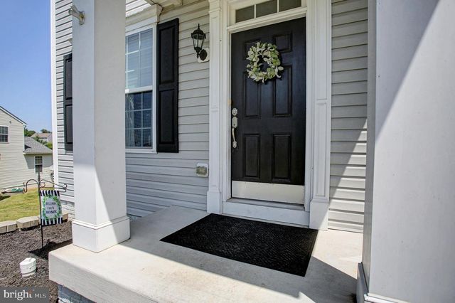 86 EQUESTRIAN DRIVE, Chambersburg, PA 17202