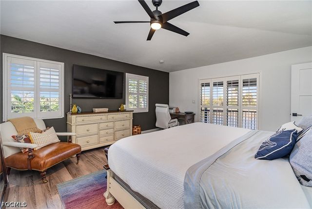 1720 Middle Gulf DR, Sanibel, FL 33957