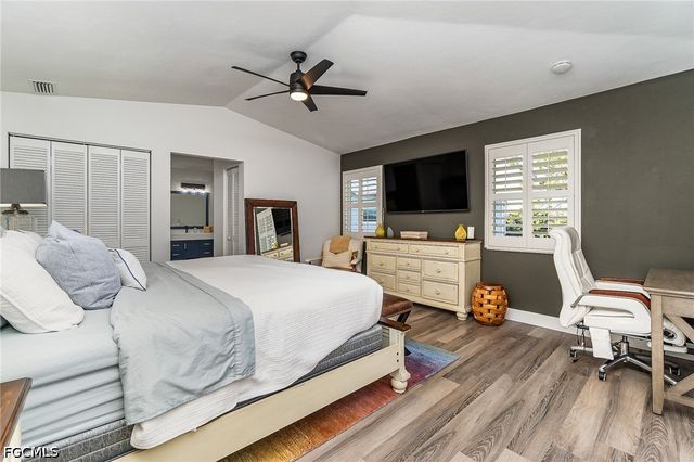 1720 Middle Gulf DR, Sanibel, FL 33957