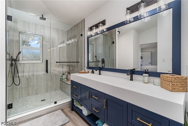 1720 Middle Gulf DR, Sanibel, FL 33957