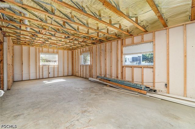 1720 Middle Gulf DR, Sanibel, FL 33957