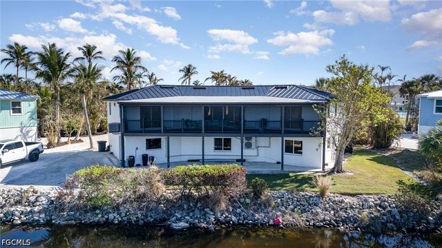 1720 Middle Gulf DR, Sanibel, FL 33957