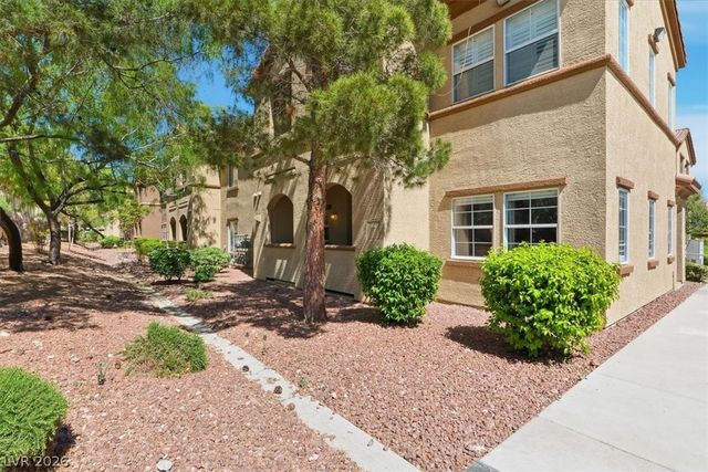 3915 Legend Hills Street 101, Las Vegas, NV 89129
