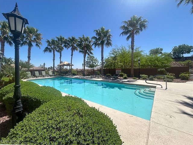 3915 Legend Hills Street 101, Las Vegas, NV 89129