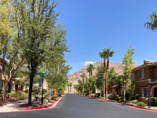 3915 Legend Hills Street 101, Las Vegas, NV 89129