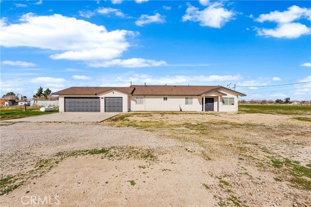 9249 East Ave R4, Littlerock (also Little Rock), CA 93543