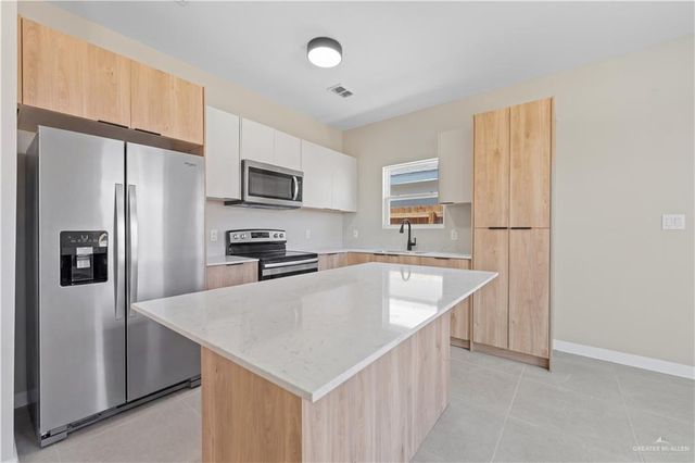 307 W Campeche Street 2, Alton, TX 78573