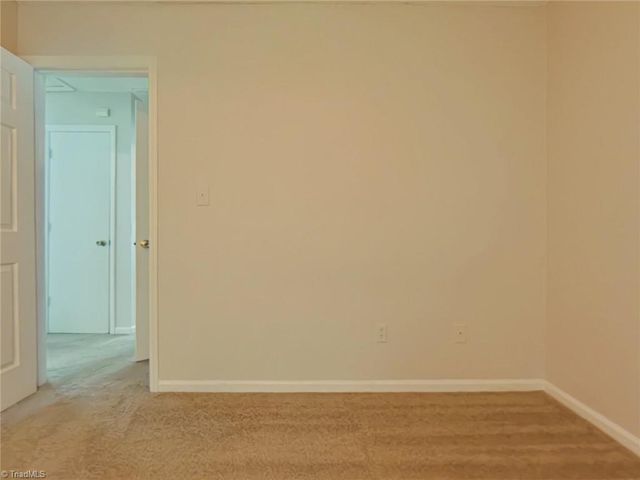 2619 Central Avenue, High Point, NC 27260