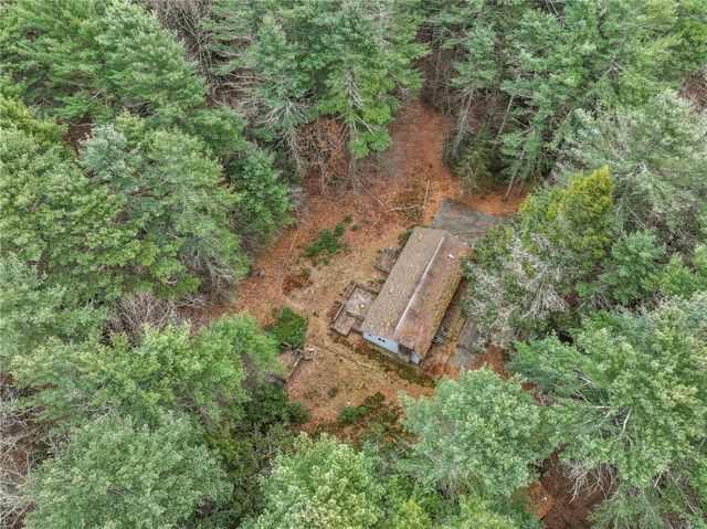 45 Joe Sweet Road, Glocester, RI 02814