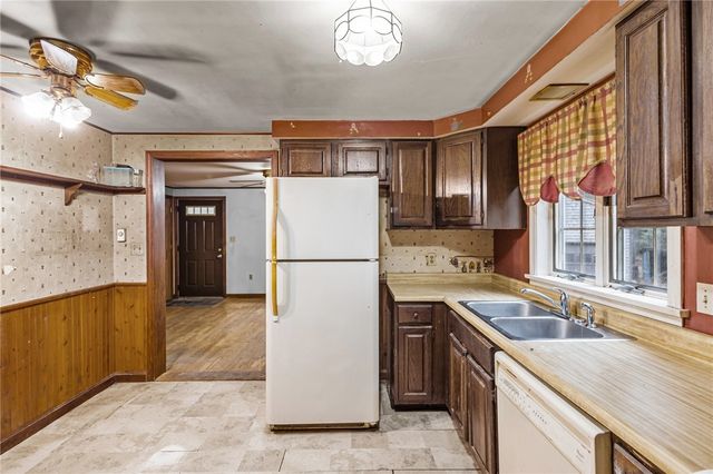 45 Joe Sweet Road, Glocester, RI 02814