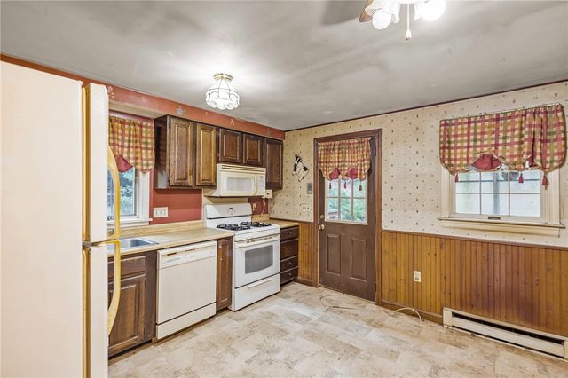 45 Joe Sweet Road, Glocester, RI 02814