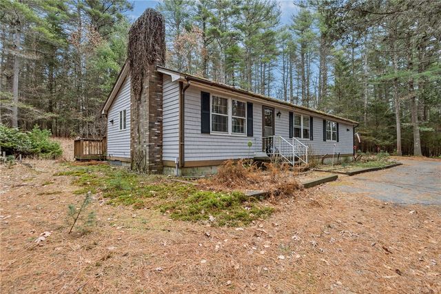45 Joe Sweet Road, Glocester, RI 02814