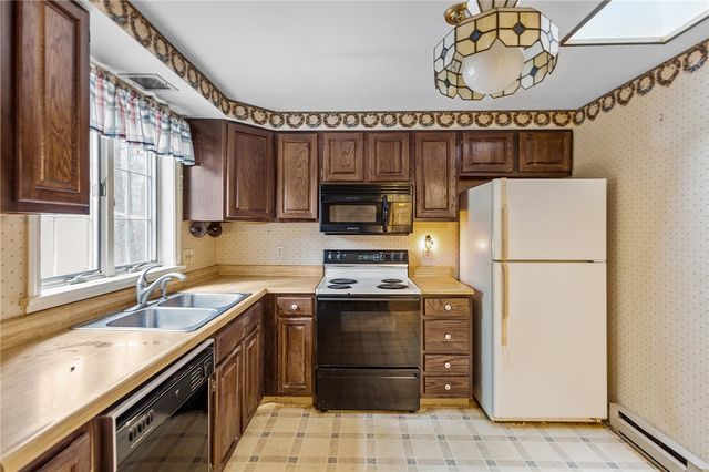 45 Joe Sweet Road, Glocester, RI 02814