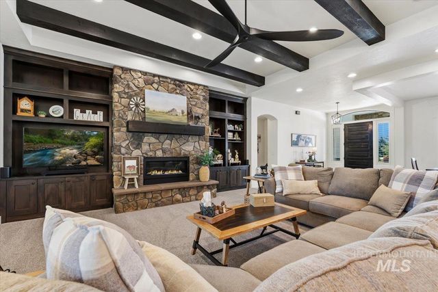 2036 N Bella Strada Way, Eagle, ID 83616